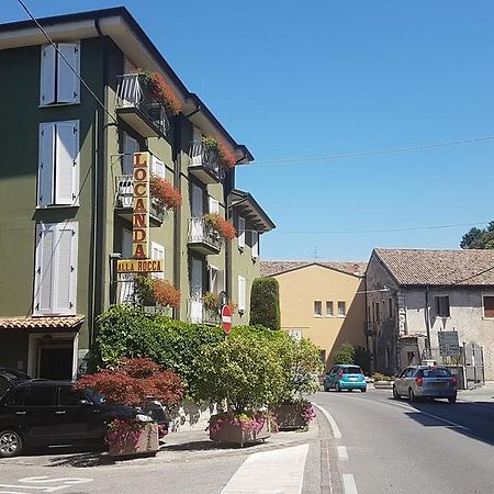 Albergo Alla Rocca Garda  Buitenkant foto
